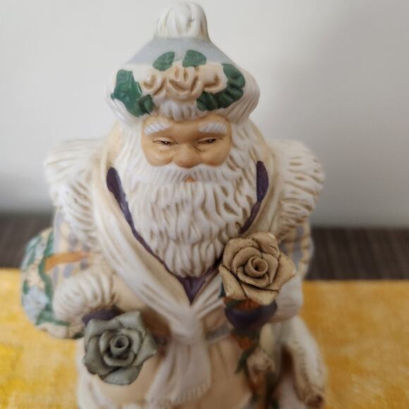 🎄🎅 Porcelain Victorian Santa Music Box Vintage Christmas - Picture 5 of 7
